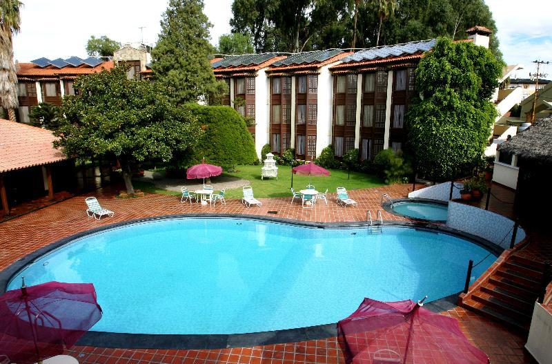 Hotel Portales Cochabamba Exterior photo